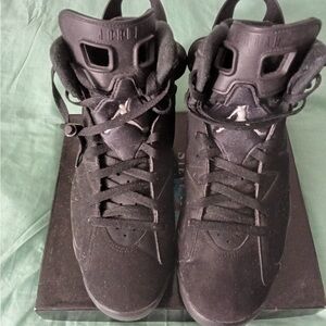 Jordan Men's Black Suede Sneakers